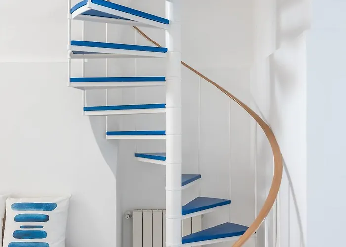 아파트 The Window On The Sea 바리