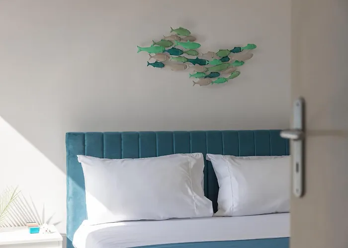 아파트 The Window On The Sea 바리