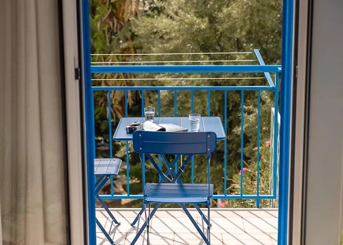 The Window On The Sea 아파트